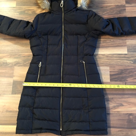 Ivanka Trump puffer jacket - Picture 11 of 12